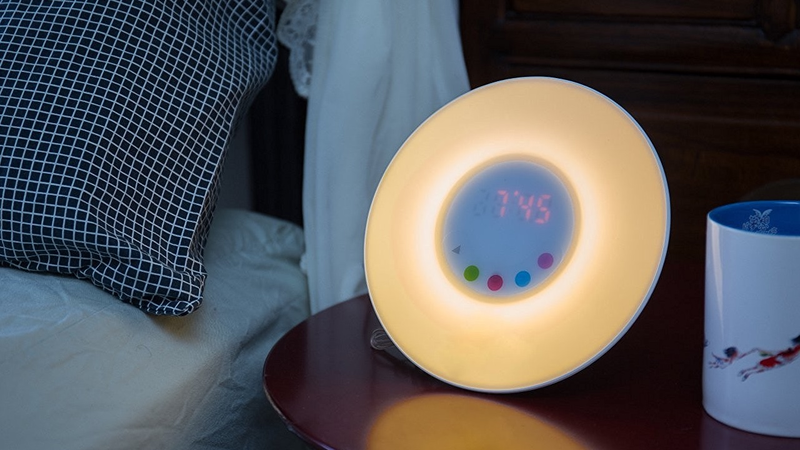 IPEAK Wake-Up Light, $32 with code BZFHOQID